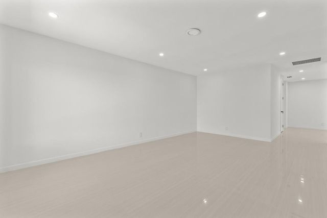 1750 NE 49th Street, Fort Lauderdale, FL 33334