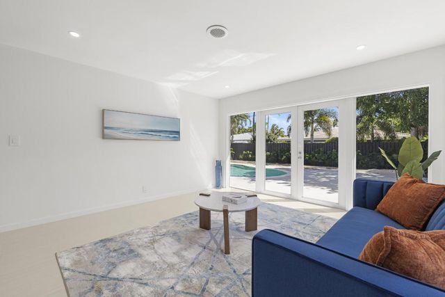 1750 NE 49th Street, Fort Lauderdale, FL 33334