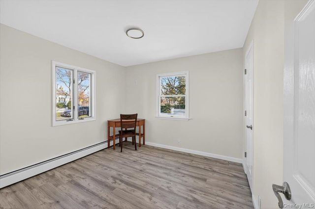 6 Glenda Drive, West Babylon, NY 11704