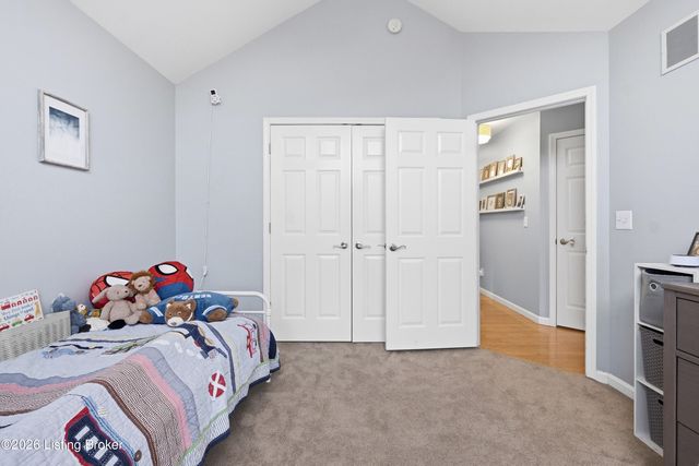 4300 Lost Spring Ct, Louisville, KY 40241