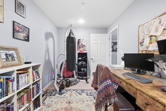 4300 Lost Spring Ct, Louisville, KY 40241