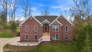 4300 Lost Spring Ct, Louisville, KY 40241