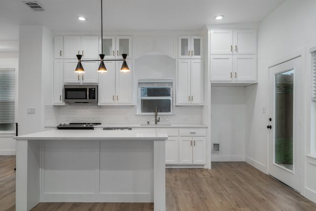 406 Wolfe Street, Mckinney, TX 75069