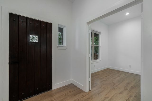 406 Wolfe Street, Mckinney, TX 75069