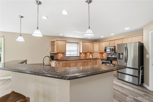 296 Timberleaf Drive, Beavercreek, OH 45430
