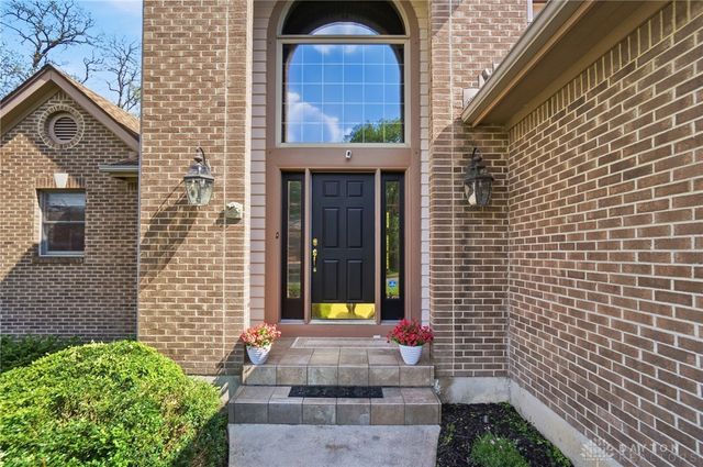 296 Timberleaf Drive, Beavercreek, OH 45430