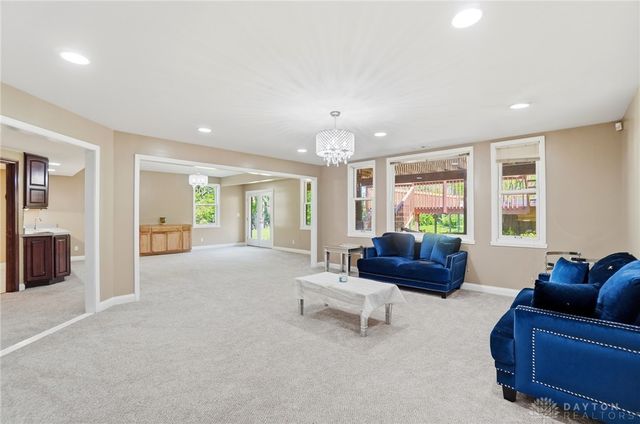 296 Timberleaf Drive, Beavercreek, OH 45430