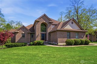 296 Timberleaf Drive, Beavercreek, OH 45430