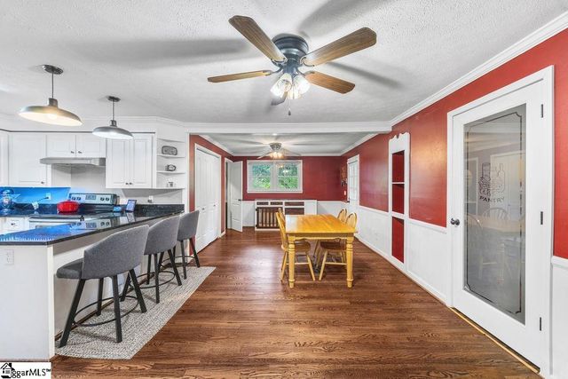 77 Loftis Road, Travelers Rest, SC 29690