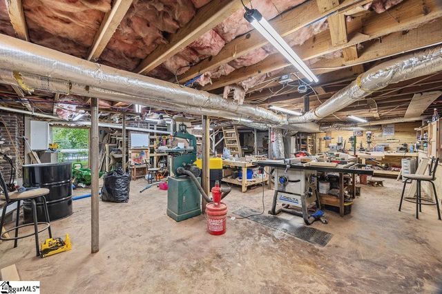 77 Loftis Road, Travelers Rest, SC 29690