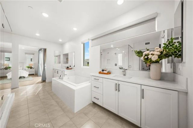 16376 Veterans, Tustin, CA 92782