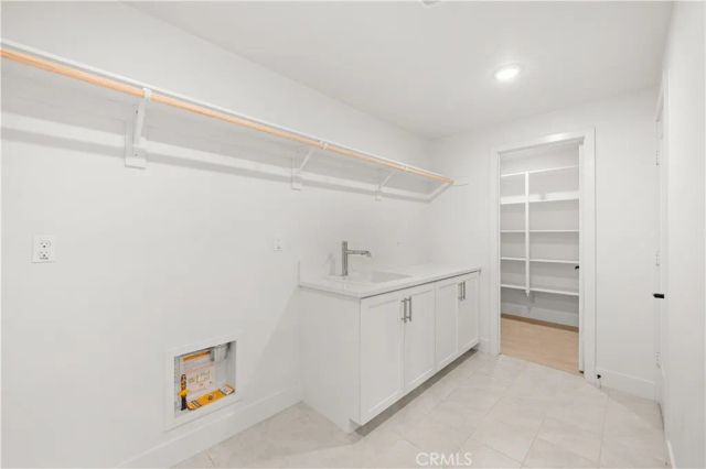 16376 Veterans, Tustin, CA 92782