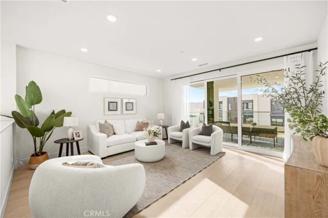 16376 Veterans, Tustin, CA 92782