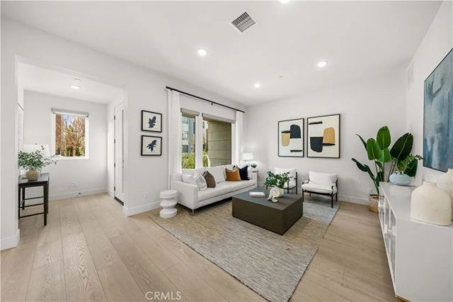 16376 Veterans, Tustin, CA 92782