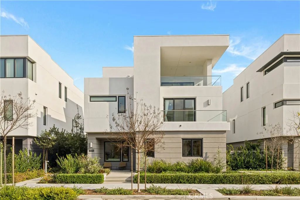 16376 Veterans, Tustin, CA 92782