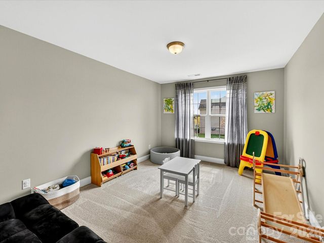 5304 Auburn Hill Lane, Charlotte, NC 28269