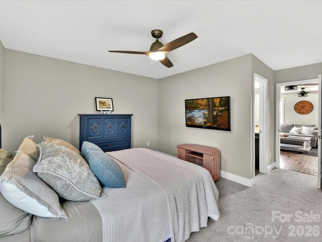 5304 Auburn Hill Lane, Charlotte, NC 28269