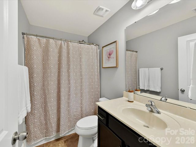 5304 Auburn Hill Lane, Charlotte, NC 28269