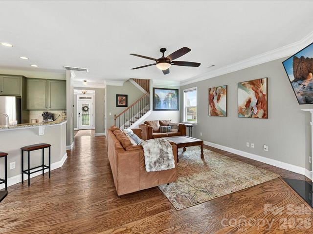 5304 Auburn Hill Lane, Charlotte, NC 28269