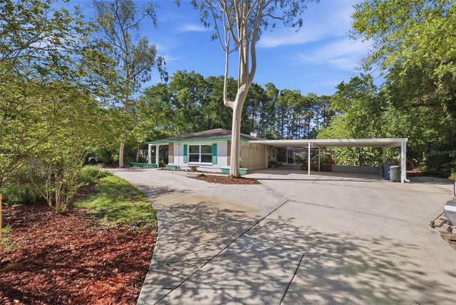 9116 LAKEVIEW DRIVE, New Port Richey, FL 34654