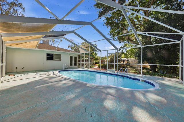 9116 LAKEVIEW DRIVE, New Port Richey, FL 34654