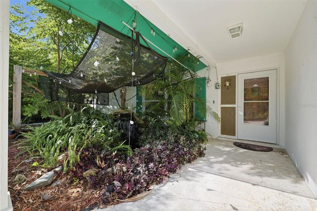 9116 LAKEVIEW DRIVE, New Port Richey, FL 34654