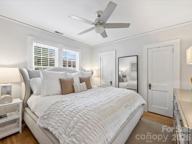 124 N Laurel Avenue 4, Charlotte, NC 28207