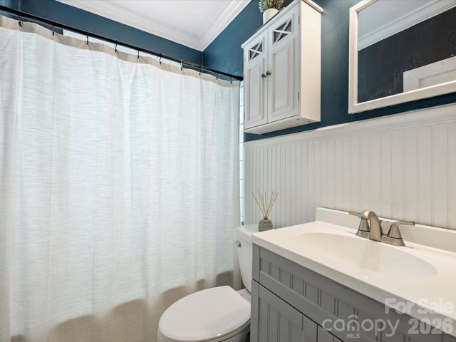 124 N Laurel Avenue 4, Charlotte, NC 28207