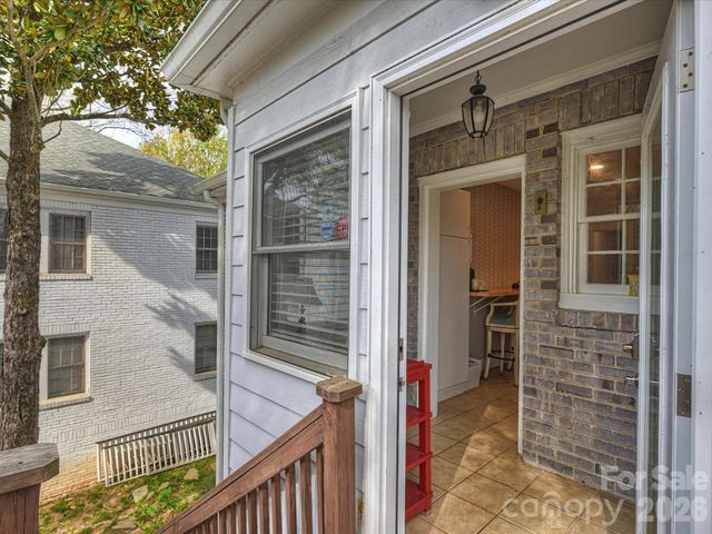124 N Laurel Avenue 4, Charlotte, NC 28207