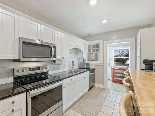 124 N Laurel Avenue 4, Charlotte, NC 28207