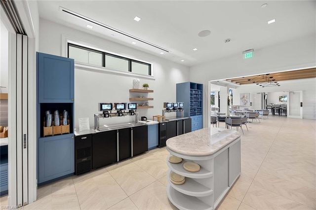 828 Hideaway Cir E Unit 434, Marco Island, FL 34145