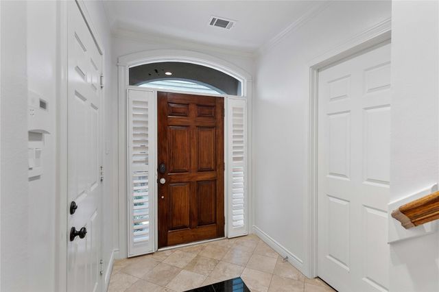 1908 Greenwich Place Drive, Houston, TX 77019