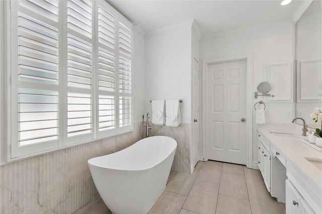 1908 Greenwich Place Drive, Houston, TX 77019