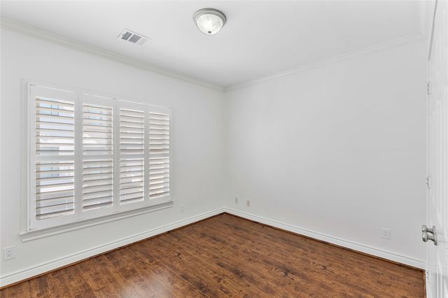 1908 Greenwich Place Drive, Houston, TX 77019