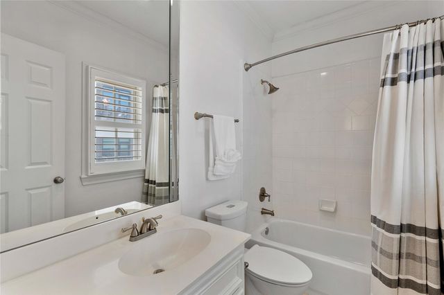 1908 Greenwich Place Drive, Houston, TX 77019