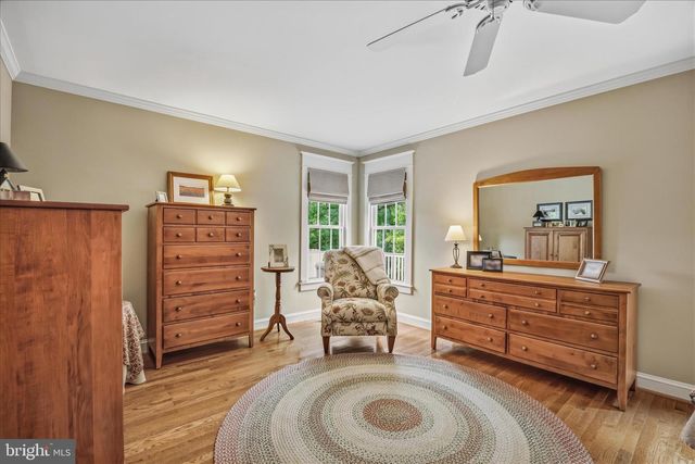 8 ROLLING FARM CT, Baltimore, MD 21228