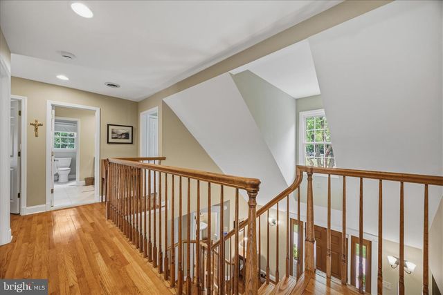 8 ROLLING FARM CT, Baltimore, MD 21228