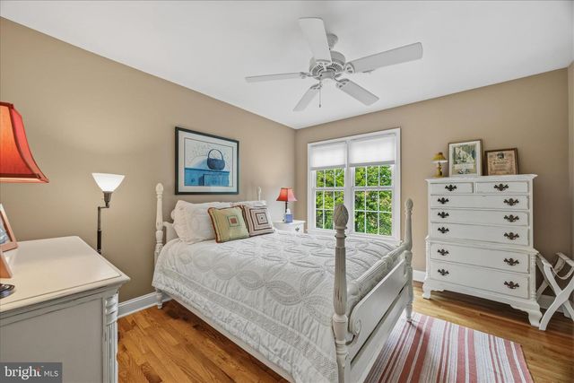 8 ROLLING FARM CT, Baltimore, MD 21228