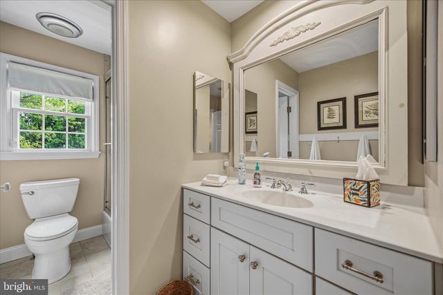 8 ROLLING FARM CT, Baltimore, MD 21228