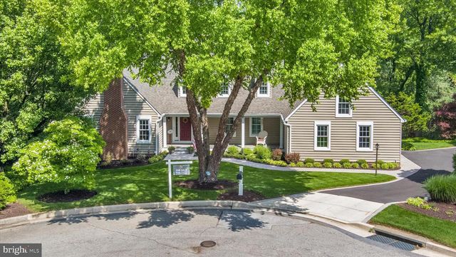 8 ROLLING FARM CT, Baltimore, MD 21228