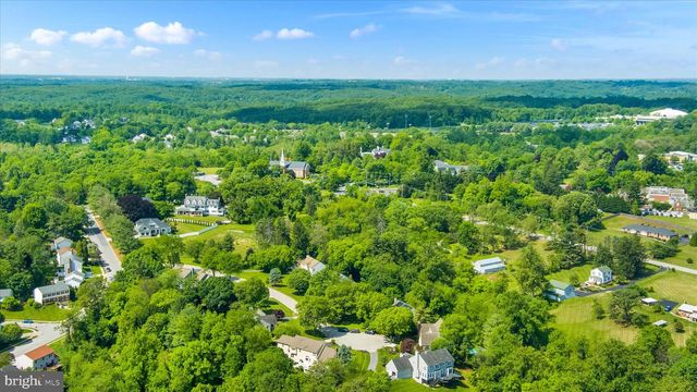 8 ROLLING FARM CT, Baltimore, MD 21228