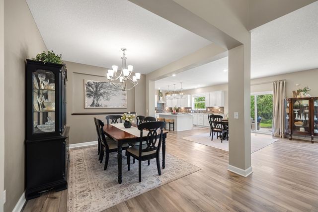 7228 Auburn Lane, Inver Grove Heights, MN 55077