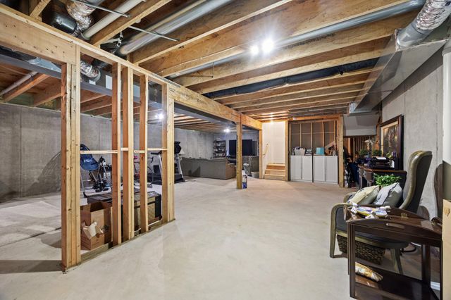 7228 Auburn Lane, Inver Grove Heights, MN 55077