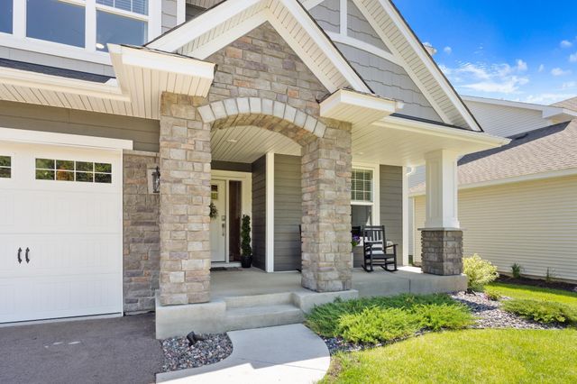 7228 Auburn Lane, Inver Grove Heights, MN 55077