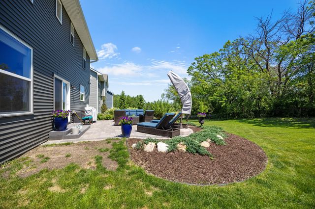 7228 Auburn Lane, Inver Grove Heights, MN 55077