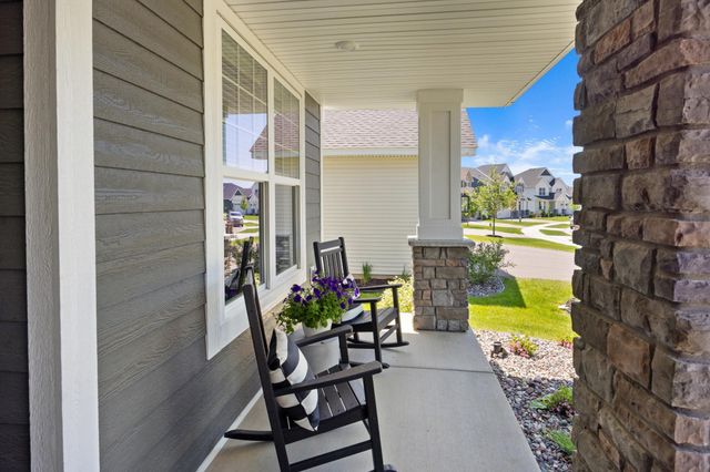 7228 Auburn Lane, Inver Grove Heights, MN 55077