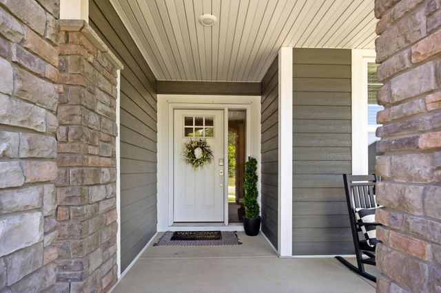 7228 Auburn Lane, Inver Grove Heights, MN 55077