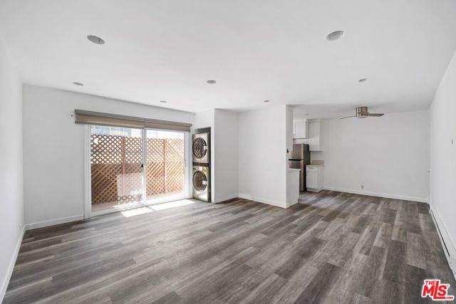 733 N Hayworth Avenue 4, Los Angeles, CA 90046