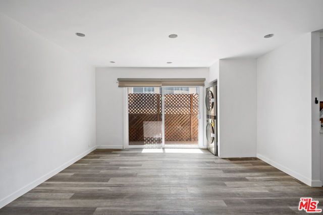 733 N Hayworth Avenue 4, Los Angeles, CA 90046
