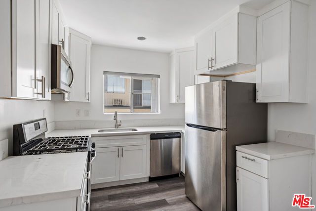733 N Hayworth Avenue 4, Los Angeles, CA 90046